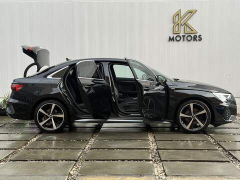 Audi A3 1.5 TFSI 35 S line Saloon 4dr Petrol S Tronic Euro 6 (s/s) (150 ps) - U205