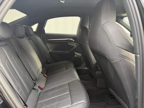 Audi A3 1.5 TFSI 35 S line Saloon 4dr Petrol S Tronic Euro 6 (s/s) (150 ps) - U205