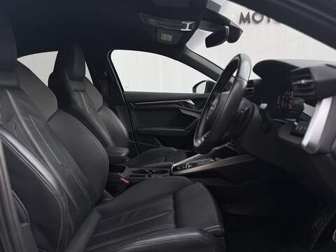 Audi A3 1.5 TFSI 35 S line Saloon 4dr Petrol S Tronic Euro 6 (s/s) (150 ps) - U205