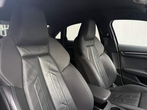 Audi A3 1.5 TFSI 35 S line Saloon 4dr Petrol S Tronic Euro 6 (s/s) (150 ps) - U205