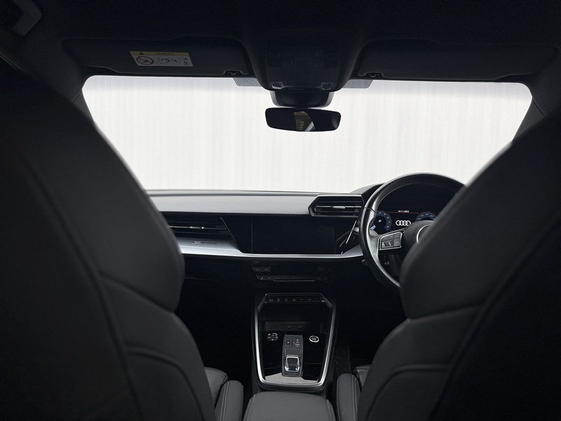 Audi A3 1.5 TFSI 35 S line Saloon 4dr Petrol S Tronic Euro 6 (s/s) (150 ps) - U205