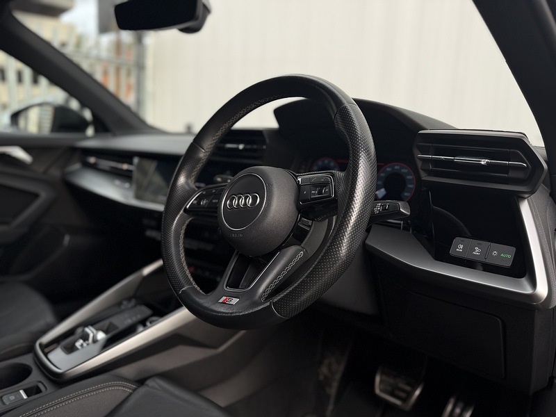 Audi A3 1.5 TFSI 35 S line Saloon 4dr Petrol S Tronic Euro 6 (s/s) (150 ps) - U205