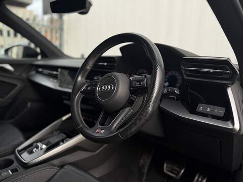 Audi A3 1.5 TFSI 35 S line Saloon 4dr Petrol S Tronic Euro 6 (s/s) (150 ps) - U205