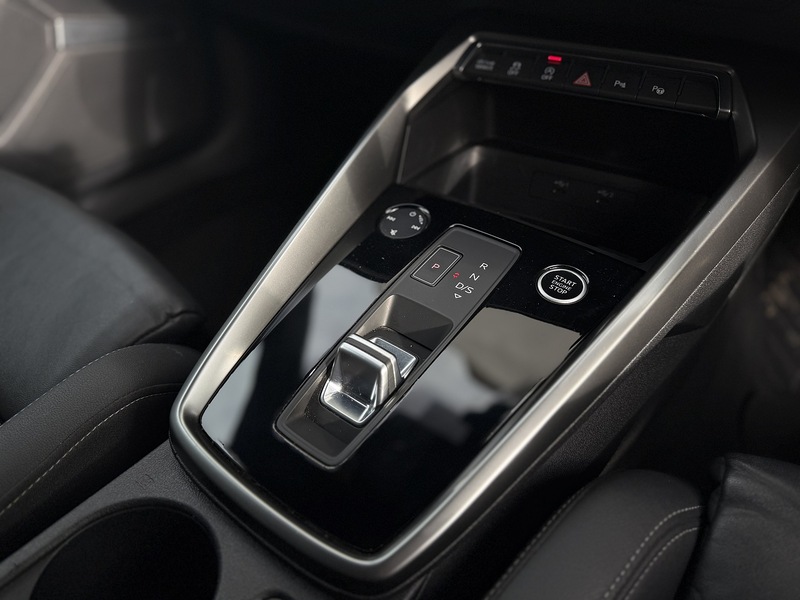 Audi A3 1.5 TFSI 35 S line Saloon 4dr Petrol S Tronic Euro 6 (s/s) (150 ps) - U205