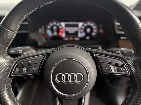 Audi A3 1.5 TFSI 35 S line Saloon 4dr Petrol S Tronic Euro 6 (s/s) (150 ps) - U205