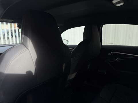 Audi A3 1.5 TFSI 35 S line Saloon 4dr Petrol S Tronic Euro 6 (s/s) (150 ps) - U205