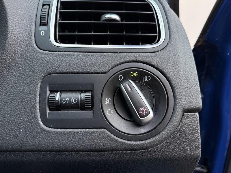 Volkswagen Polo 1.2 Match Hatchback 5dr Petrol Manual Euro 5 (60 ps) - U207