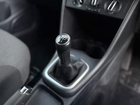 Volkswagen Polo 1.2 Match Hatchback 5dr Petrol Manual Euro 5 (60 ps) - U207