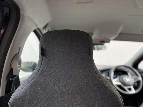 Renault Zoe R135 EV50 52kWh Iconic Hatchback 5dr Electric Auto (Rapid Charge) (134 bhp) - U209