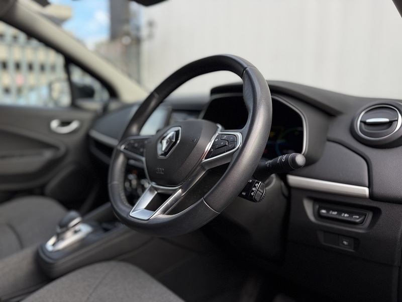Renault Zoe R135 EV50 52kWh Iconic Hatchback 5dr Electric Auto (Rapid Charge) (134 bhp) - U209