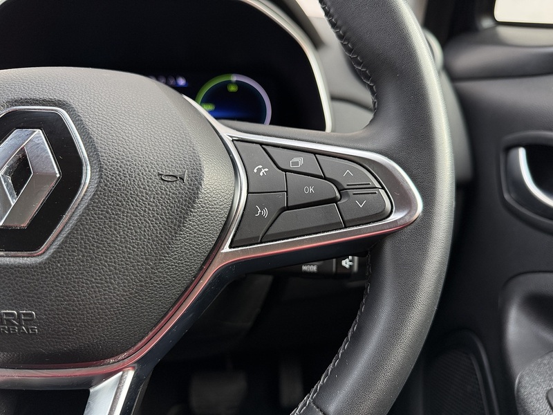 Renault Zoe R135 EV50 52kWh Iconic Hatchback 5dr Electric Auto (Rapid Charge) (134 bhp) - U209