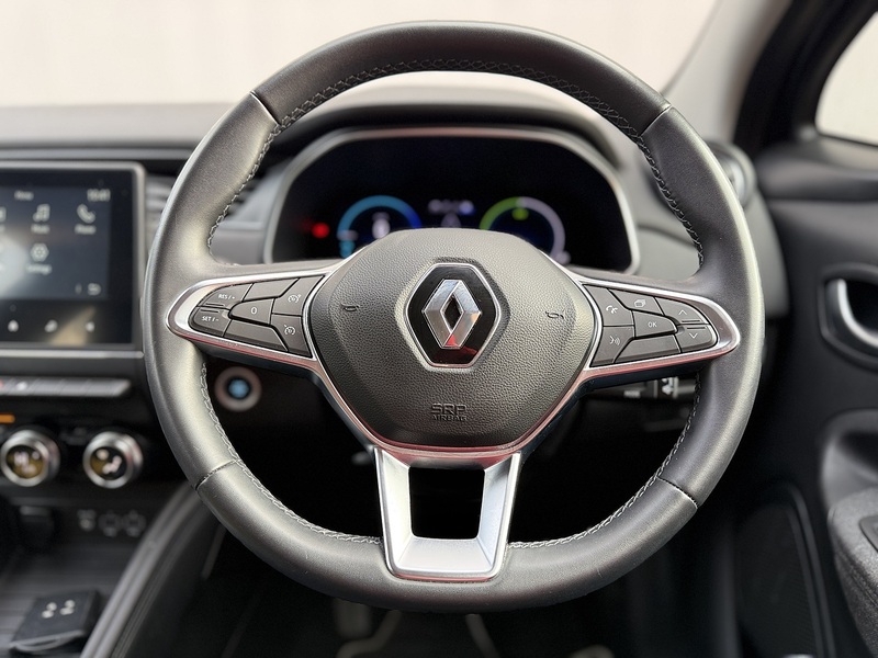Renault Zoe R135 EV50 52kWh Iconic Hatchback 5dr Electric Auto (Rapid Charge) (134 bhp) - U209