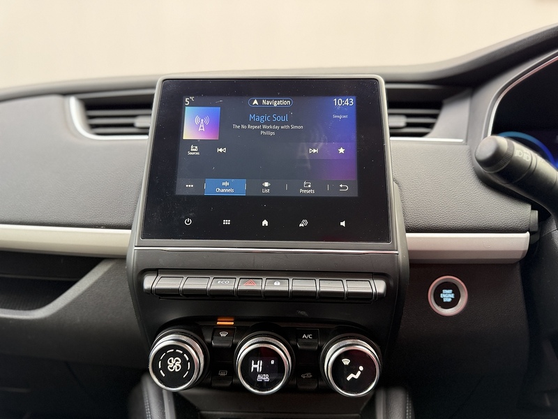 Renault Zoe R135 EV50 52kWh Iconic Hatchback 5dr Electric Auto (Rapid Charge) (134 bhp) - U209