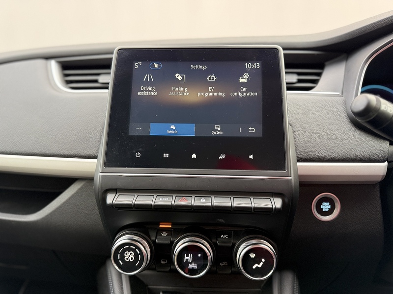 Renault Zoe R135 EV50 52kWh Iconic Hatchback 5dr Electric Auto (Rapid Charge) (134 bhp) - U209