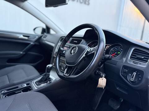 Volkswagen Golf 1.4 TSI BlueMotion Tech SE Hatchback 5dr Petrol DSG Euro 5 (s/s) (122 ps) - U212