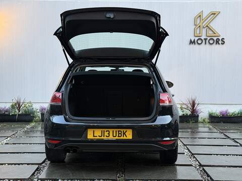 Volkswagen Golf 1.4 TSI BlueMotion Tech SE Hatchback 5dr Petrol DSG Euro 5 (s/s) (122 ps) - U212