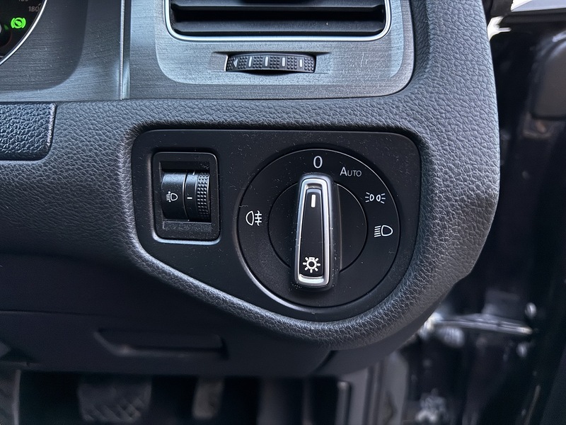 Volkswagen Golf 1.4 TSI BlueMotion Tech SE Hatchback 5dr Petrol DSG Euro 5 (s/s) (122 ps) - U212