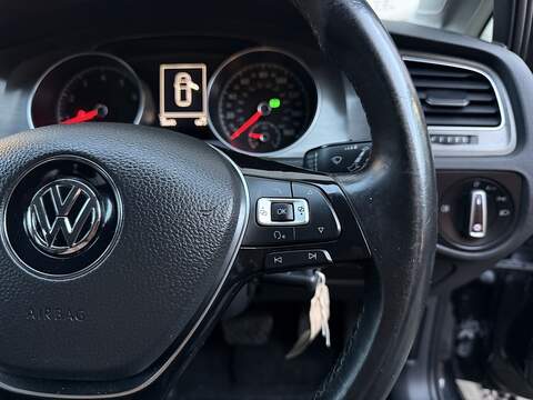 Volkswagen Golf 1.4 TSI BlueMotion Tech SE Hatchback 5dr Petrol DSG Euro 5 (s/s) (122 ps) - U212