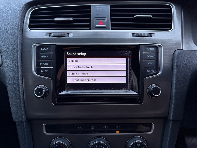 Volkswagen Golf 1.4 TSI BlueMotion Tech SE Hatchback 5dr Petrol DSG Euro 5 (s/s) (122 ps) - U212