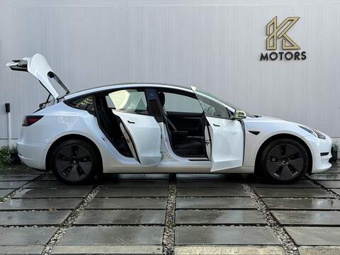 Tesla Model 3 (Dual Motor) Long Range Saloon 4dr Electric Auto 4WDE (346 ps) - U214