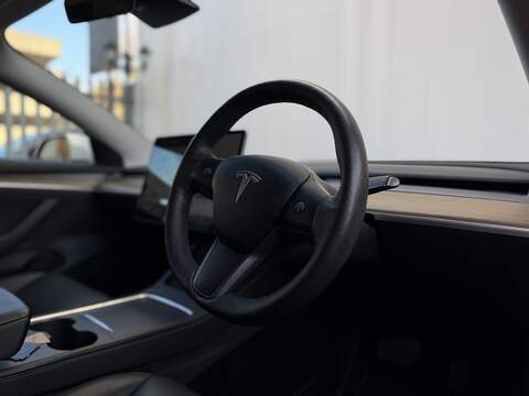 Tesla Model 3 (Dual Motor) Long Range Saloon 4dr Electric Auto 4WDE (346 ps) - U214