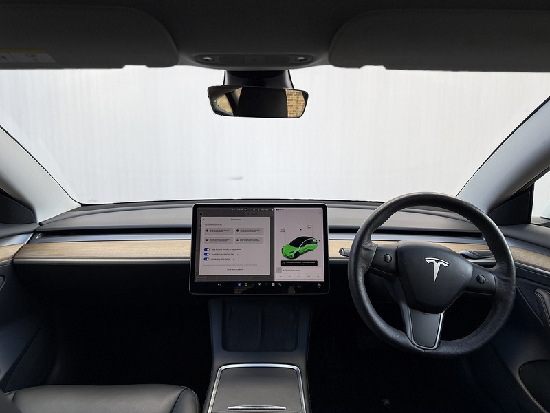 Tesla Model 3 (Dual Motor) Long Range Saloon 4dr Electric Auto 4WDE (346 ps) - U214