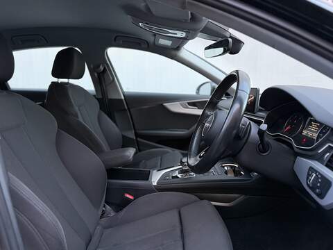 Audi A4 3.0 TDI V6 Sport Saloon 4dr Diesel S Tronic quattro Euro 6 (s/s) (218 ps) - U218