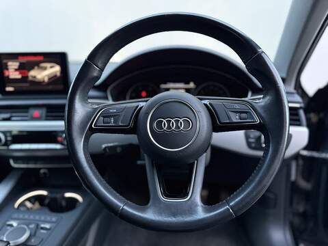 Audi A4 3.0 TDI V6 Sport Saloon 4dr Diesel S Tronic quattro Euro 6 (s/s) (218 ps) - U218