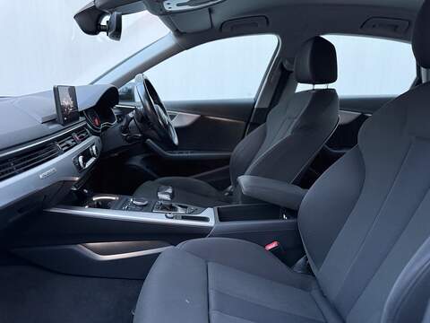 Audi A4 3.0 TDI V6 Sport Saloon 4dr Diesel S Tronic quattro Euro 6 (s/s) (218 ps) - U218