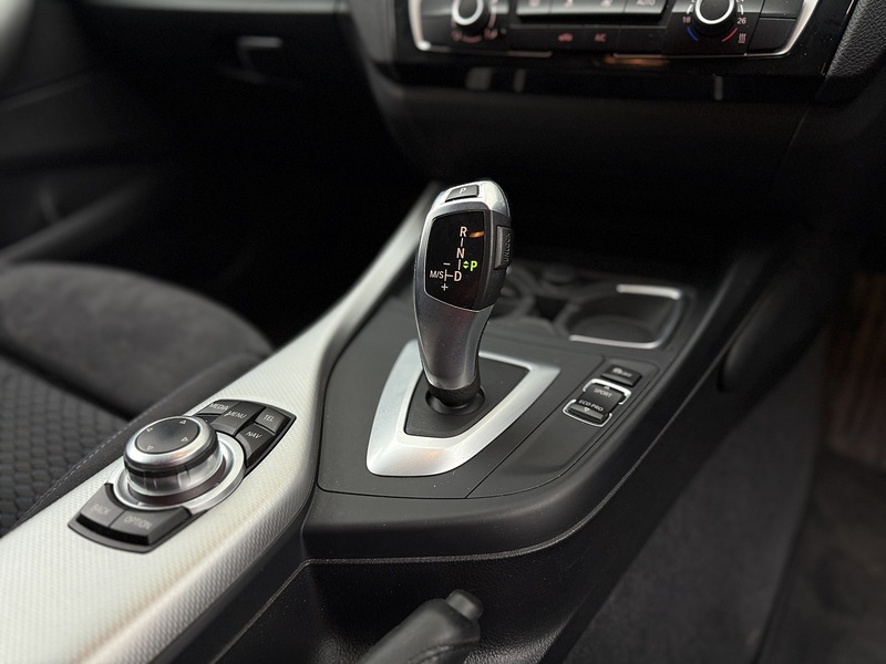 BMW 1 Series 1.6 120i M Sport Hatchback 5dr Petrol Auto Euro 6 (s/s) (177 ps) - U220