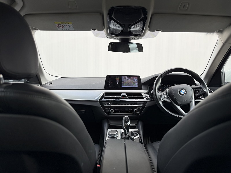BMW 5 Series 2.0 520d SE Touring 5dr Diesel Auto Euro 6 (s/s) (190 ps) - U223