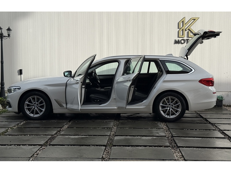 BMW 5 Series 2.0 520d SE Touring 5dr Diesel Auto Euro 6 (s/s) (190 ps) - U223
