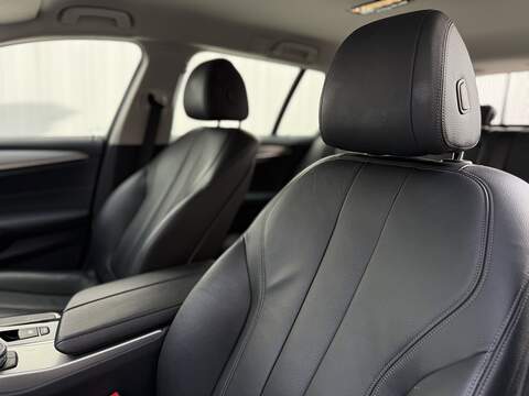 BMW 5 Series 2.0 520d SE Touring 5dr Diesel Auto Euro 6 (s/s) (190 ps) - U223