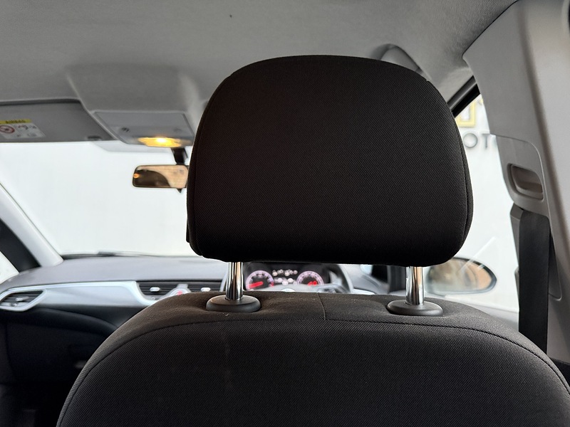 Vauxhall Corsa 1.4i ecoTEC Design Hatchback 5dr Petrol Manual Euro 6 (75 ps) - U226