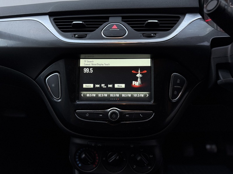 Vauxhall Corsa 1.4i ecoTEC Design Hatchback 5dr Petrol Manual Euro 6 (75 ps) - U226
