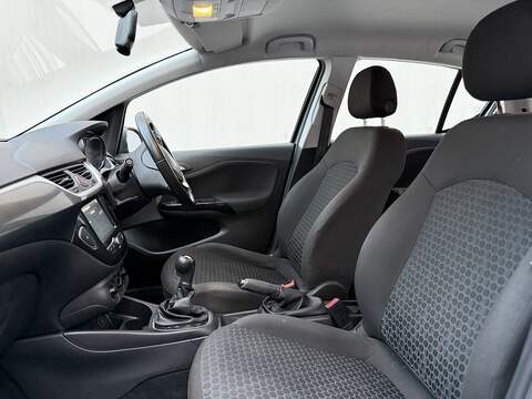 Vauxhall Corsa 1.4i ecoTEC Design Hatchback 5dr Petrol Manual Euro 6 (75 ps) - U226