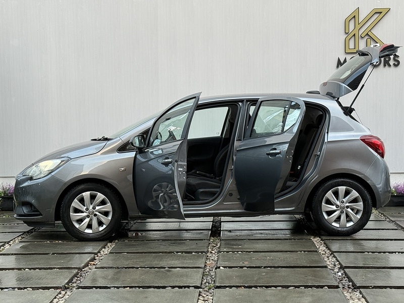 Vauxhall Corsa 1.4i ecoTEC Design Hatchback 5dr Petrol Manual Euro 6 (75 ps) - U226