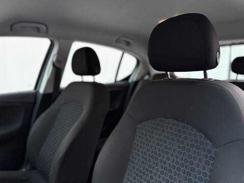 Vauxhall Corsa 1.4i ecoTEC Design Hatchback 5dr Petrol Manual Euro 6 (75 ps) - U226