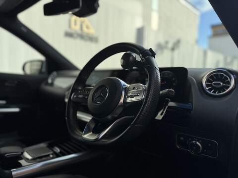 Mercedes-Benz GLA 1.3 GLA200 AMG Line (Premium) SUV 5dr Petrol 7G-DCT Euro 6 (s/s) (163 ps) - U228