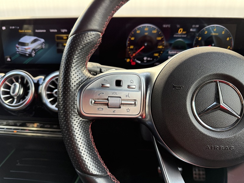 Mercedes-Benz GLA 1.3 GLA200 AMG Line (Premium) SUV 5dr Petrol 7G-DCT Euro 6 (s/s) (163 ps) - U228