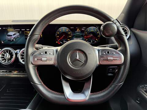 Mercedes-Benz GLA 1.3 GLA200 AMG Line (Premium) SUV 5dr Petrol 7G-DCT Euro 6 (s/s) (163 ps) - U228