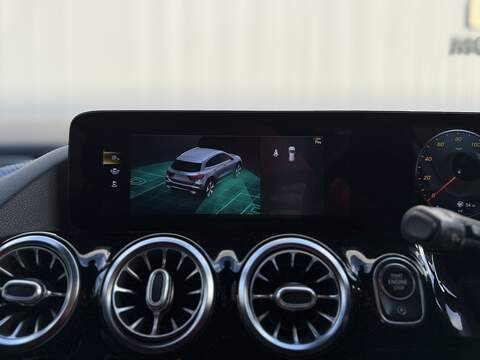 Mercedes-Benz GLA 1.3 GLA200 AMG Line (Premium) SUV 5dr Petrol 7G-DCT Euro 6 (s/s) (163 ps) - U228