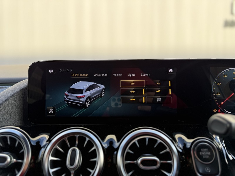 Mercedes-Benz GLA 1.3 GLA200 AMG Line (Premium) SUV 5dr Petrol 7G-DCT Euro 6 (s/s) (163 ps) - U228