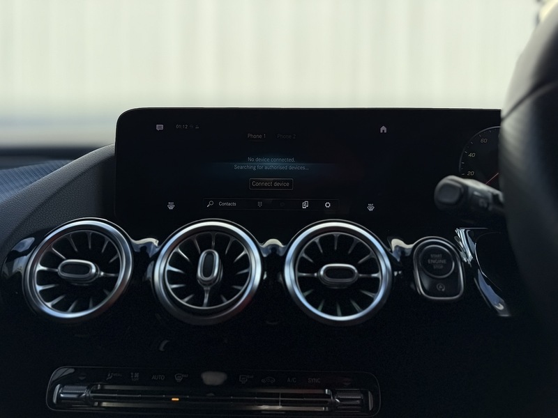 Mercedes-Benz GLA 1.3 GLA200 AMG Line (Premium) SUV 5dr Petrol 7G-DCT Euro 6 (s/s) (163 ps) - U228