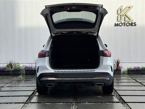 Mercedes-Benz GLA 1.3 GLA200 AMG Line (Premium) SUV 5dr Petrol 7G-DCT Euro 6 (s/s) (163 ps) - U228