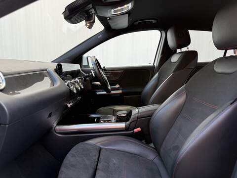 Mercedes-Benz GLA 1.3 GLA200 AMG Line (Premium) SUV 5dr Petrol 7G-DCT Euro 6 (s/s) (163 ps) - U228