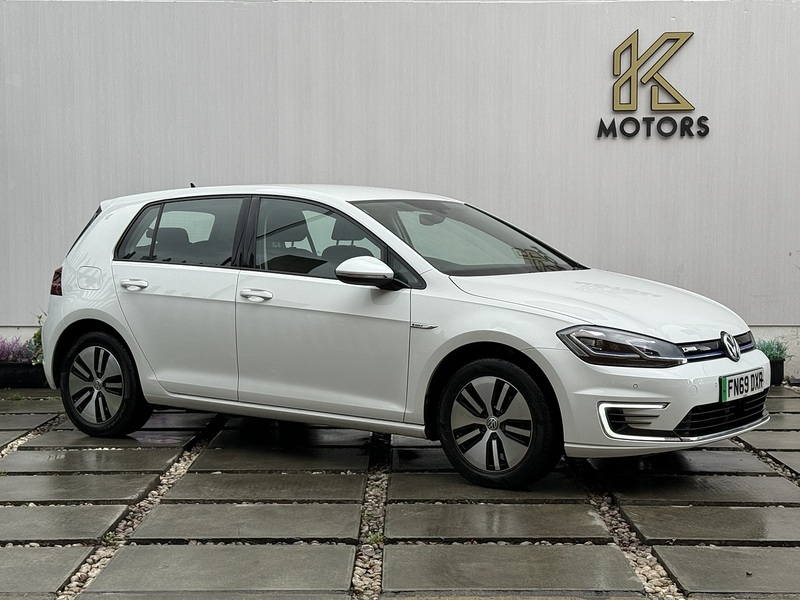 Volkswagen e-Golf 35.8kWh e-Golf Hatchback 5dr Electric Auto (136 ps) - U230