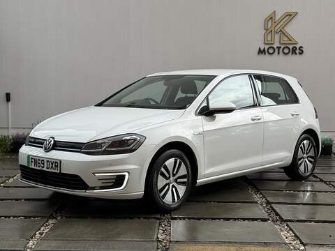 Volkswagen e-Golf 35.8kWh e-Golf Hatchback 5dr Electric Auto (136 ps) - U230