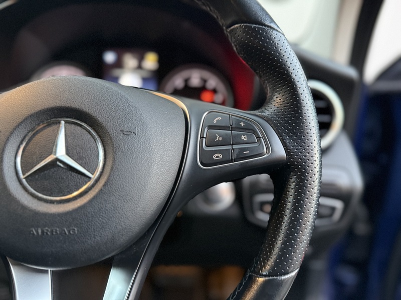 Mercedes-Benz GLC 2.1 GLC220d Urban Edition SUV 5dr Diesel G-Tronic+ 4MATIC Euro 6 (s/s) (170 ps) - U234