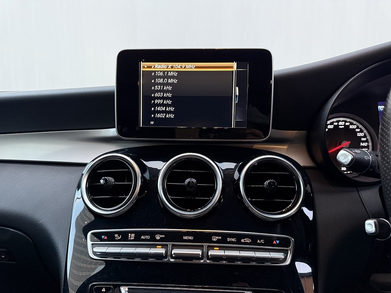 Mercedes-Benz GLC 2.1 GLC220d Urban Edition SUV 5dr Diesel G-Tronic+ 4MATIC Euro 6 (s/s) (170 ps) - U234